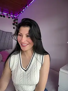 Snapshot of Mia_salinass chatting on June 3, 2026, 7:08 pm Mia salinass online show from June 3, 2026, 7:08 pm
