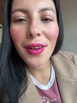 Snapshot of Mia_salinass chatting on July 24, 2026, 6:28 pm Mia salinass online show from July 24, 2026, 6:28 pm