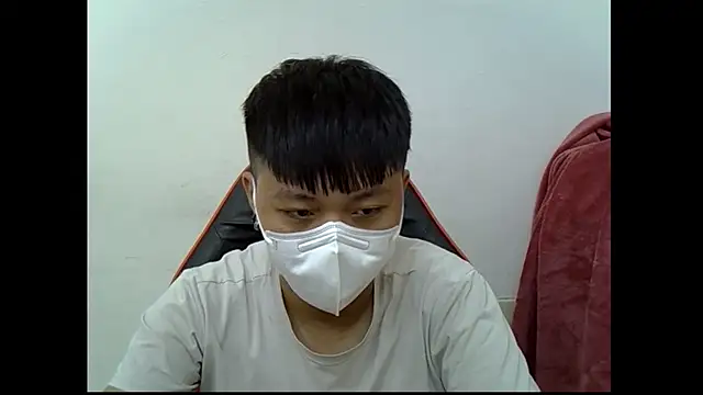 zhu000000 online show from September 28, 2025, 8:52 am