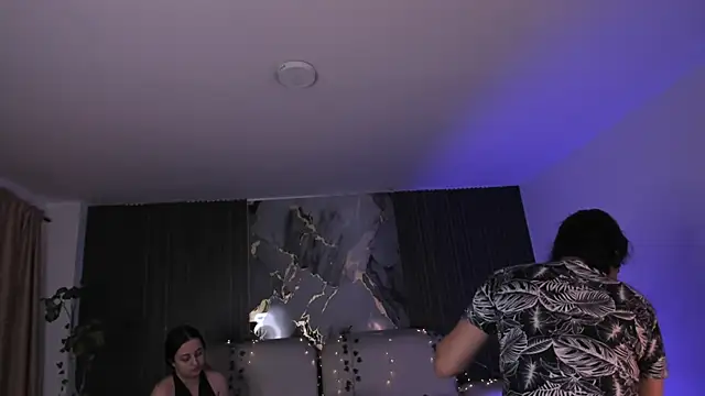 SarahCastro1  online show from June 10, 2026, 4:23 am