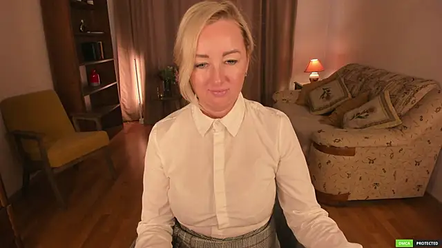sexmom8 online show from June 11, 2026, 1:53 pm