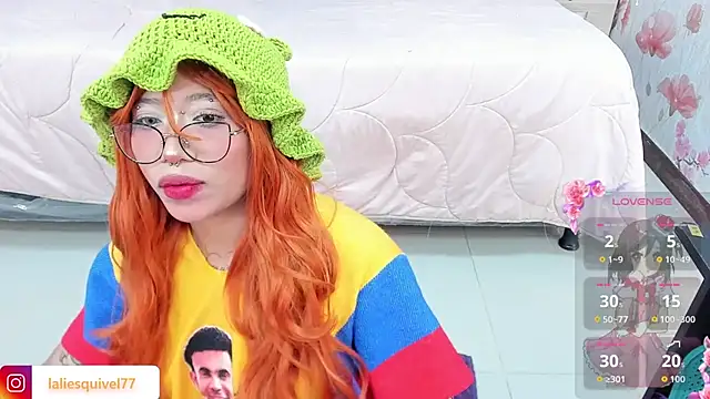 Snapshot of SafiroAgataaa chatting on July 7, 2026, 6:47 am SafiroAgataaa online show from July 7, 2026, 6:47 am