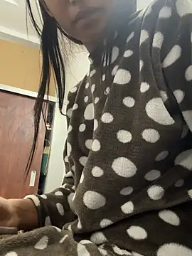 Snapshot of HeerStd chatting on February 9, 2026, 5:33 am HeerStd online show from February 9, 2026, 5:33 am