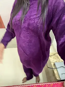 Snapshot of HeerStd chatting on March 2, 2026, 8:10 am HeerStd online show from March 2, 2026, 8:10 am