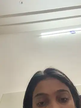 Snapshot of HeerStd chatting on March 3, 2026, 4:51 am HeerStd online show from March 3, 2026, 4:51 am