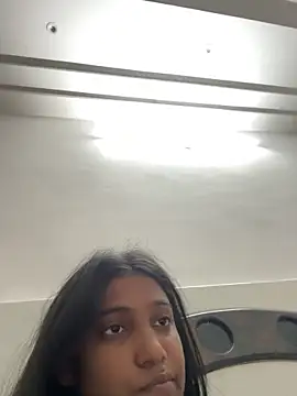 Snapshot of HeerStd chatting on March 14, 2026, 10:32 am HeerStd online show from March 14, 2026, 10:32 am