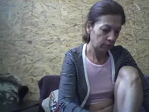 Snapshot of Milana38 chatting on September 12, 2025, 7:08 am Milana38 online show from September 12, 2025, 7:08 am