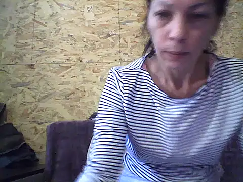 Snapshot of Milana38 chatting on October 20, 2025, 7:20 am Milana38 online show from October 20, 2025, 7:20 am