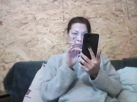 Snapshot of Milana38 chatting on December 3, 2025, 9:07 am Milana38 online show from December 3, 2025, 9:07 am