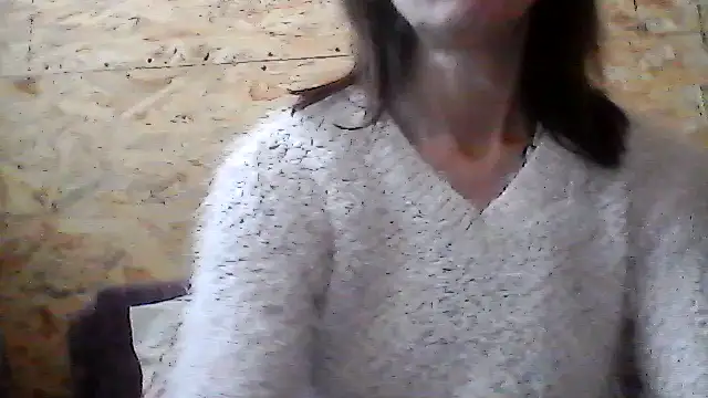 Snapshot of Milana38 chatting on January 6, 2026, 1:15 pm Milana38 online show from January 6, 2026, 1:15 pm