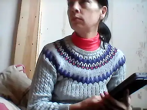 Snapshot of Milana38 chatting on May 9, 2026, 8:08 am Milana38 online show from May 9, 2026, 8:08 am