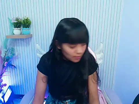 kataleya  18 online show from January 13, 2026, 12:54 pm