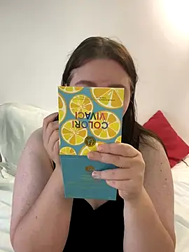 Snapshot of SoniaNovara chatting on September 27, 2025, 3:06 pm SoniaNovara online show from September 27, 2025, 3:06 pm