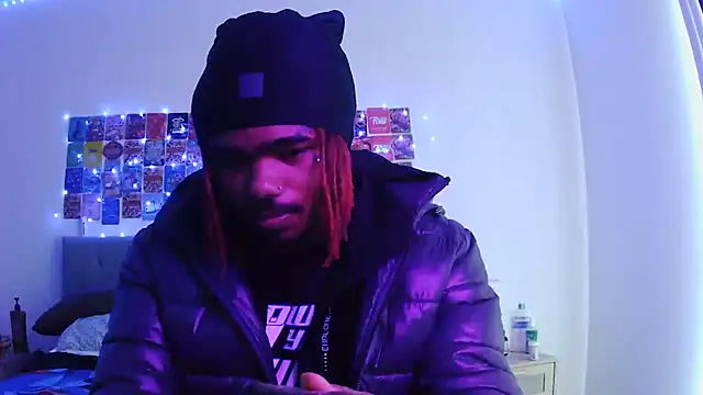 Snapshot of risktakinndolo chatting on November 27, 2025, 4:42 pm risktakinndolo online show from November 27, 2025, 4:42 pm