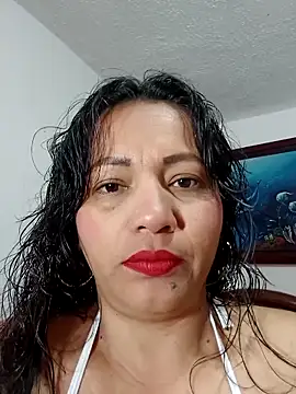 agatha sluttylatina online show from March 4, 2026, 9:04 am