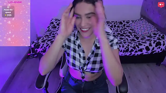 Snapshot of megaan_cb chatting on November 21, 2025, 2:05 pm megaan cb online show from November 21, 2025, 2:05 pm