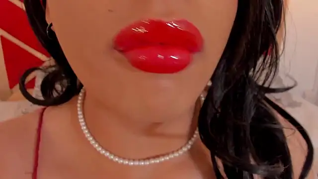 Snapshot of sweet_Elizabeth chatting on June 12, 2026, 4:22 am sweet Elizabeth online show from June 12, 2026, 4:22 am
