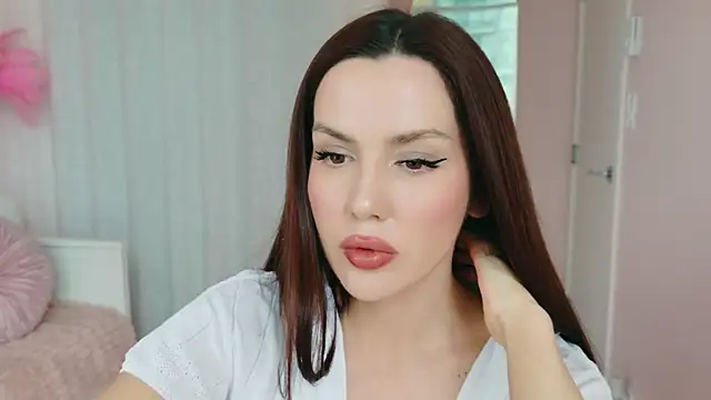 Snapshot of SirenSwitch chatting on May 30, 2026, 7:55 pm SirenSwitch online show from May 30, 2026, 7:55 pm