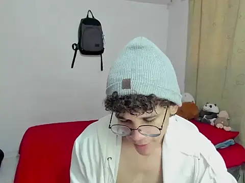 Tom Blues online show from October 1, 2025, 12:55 pm