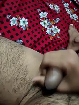 riyaroy087 online show from April 6, 2026, 8:21 pm