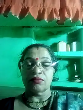 Snapshot of Manavi_x chatting on October 7, 2025, 9:56 pm Manavi x online show from October 7, 2025, 9:56 pm