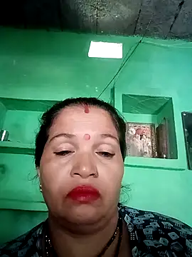 Snapshot of Manavi_x chatting on October 18, 2025, 8:15 am Manavi x online show from October 18, 2025, 8:15 am