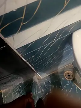 bobby3374 online show from October 14, 2025, 1:01 pm