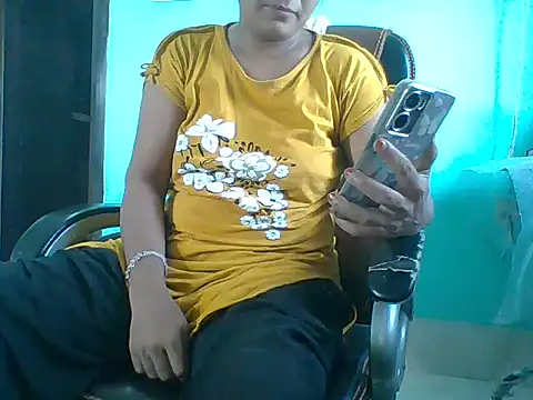 Snapshot of angel_marea chatting on October 19, 2025, 4:35 am angel marea online show from October 19, 2025, 4:35 am