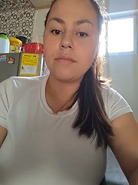 Snapshot of camila-titis chatting on June 7, 2026, 9:29 pm camila-titis online show from June 7, 2026, 9:29 pm
