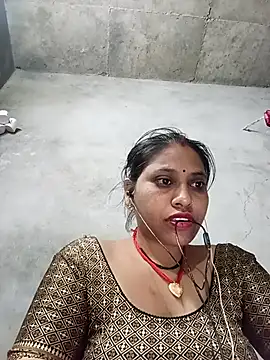 Snapshot of Sandhya_x chatting on October 9, 2025, 8:40 pm Sandhya x online show from October 9, 2025, 8:40 pm