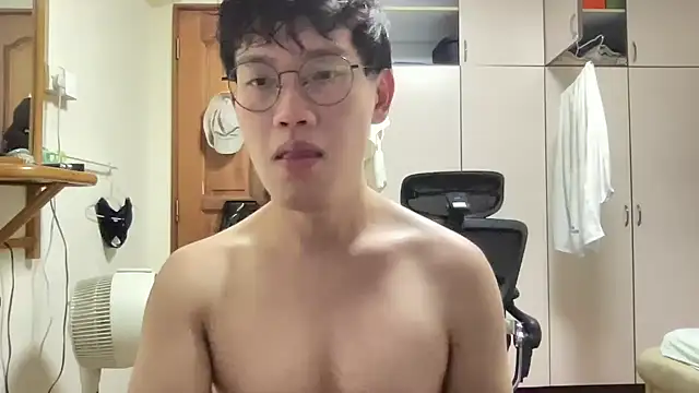 Passionatetwink2 online show from October 11, 2025, 2:15 pm