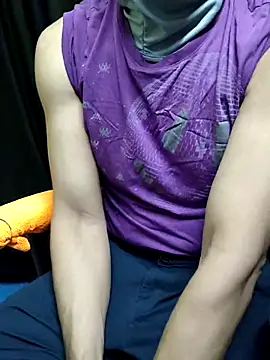 Snapshot of chocolate_alone chatting on October 11, 2025, 8:35 am chocolate alone online show from October 11, 2025, 8:35 am