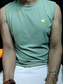 Snapshot of chocolate_alone chatting on October 12, 2025, 6:34 am chocolate alone online show from October 12, 2025, 6:34 am