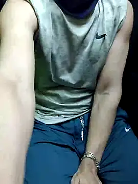 Snapshot of chocolate_alone chatting on December 5, 2025, 12:03 pm chocolate alone online show from December 5, 2025, 12:03 pm