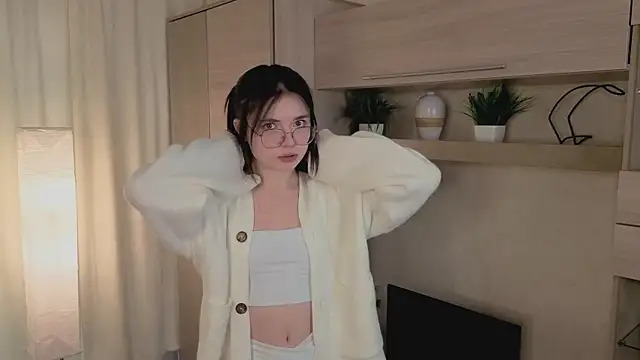 Susan Gardner online show from November 19, 2025, 6:13 am