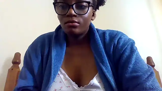 Snapshot of SexyGemBeautyX chatting on September 13, 2025, 5:24 pm SexyGemBeautyX online show from September 13, 2025, 5:24 pm