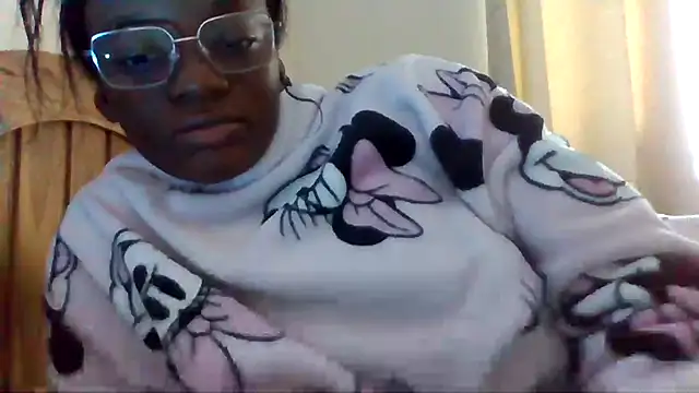 Snapshot of SexyGemBeautyX chatting on November 30, 2025, 1:04 pm SexyGemBeautyX online show from November 30, 2025, 1:04 pm