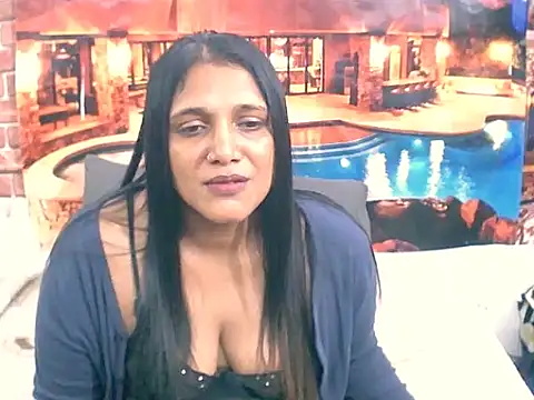 Snapshot of IndianSexyLady4u chatting on November 17, 2025, 7:08 pm IndianSexyLady4u online show from November 17, 2025, 7:08 pm