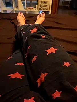 Snapshot of Horny_mummy chatting on February 7, 2026, 7:23 am Horny mummy online show from February 7, 2026, 7:23 am