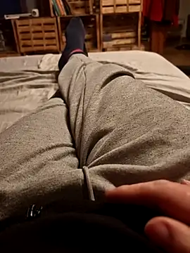 Snapshot of Horny_mummy chatting on March 3, 2026, 6:14 pm Horny mummy online show from March 3, 2026, 6:14 pm