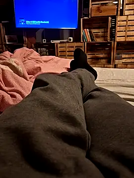 Snapshot of Horny_mummy chatting on March 13, 2026, 7:09 pm Horny mummy online show from March 13, 2026, 7:09 pm