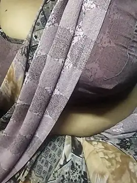 Snapshot of Geetha227 chatting on September 9, 2025, 5:23 pm Geetha227 online show from September 9, 2025, 5:23 pm