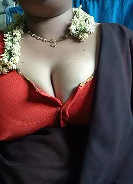 Snapshot of Geetha227 chatting on September 23, 2025, 4:26 am Geetha227 online show from September 23, 2025, 4:26 am