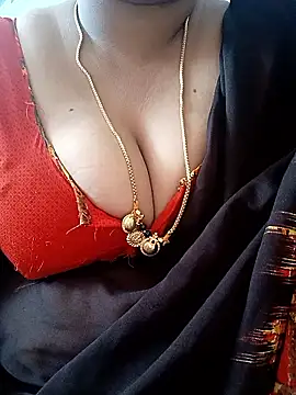 Geetha227 online show from April 12, 2026, 2:05 am