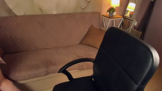 Snapshot of SandraEleson chatting on November 21, 2025, 3:05 am SandraEleson online show from November 21, 2025, 3:05 am