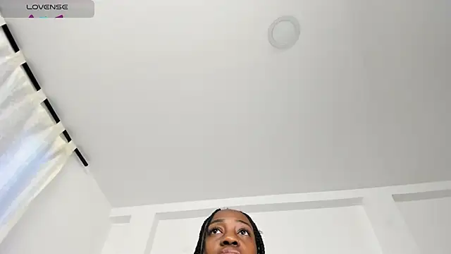 Snapshot of Ebony_danik chatting on November 9, 2025, 10:30 pm Ebony danik online show from November 9, 2025, 10:30 pm