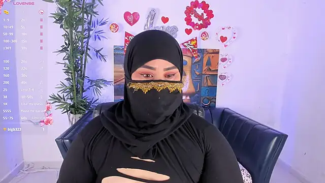 samanee konn online show from May 12, 2026, 7:44 pm
