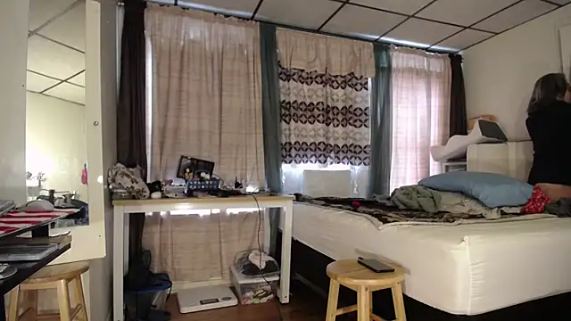 Snapshot of ANALTRAINING4U2 chatting on March 6, 2025, 1:24 pm ANALTRAINING4U2 online show from March 6, 2025, 1:24 pm