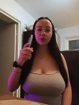 IvyClouds online show from June 30, 2026, 1:56 pm