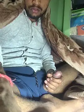 Snapshot of uniquesexyboy5689 chatting on December 16, 2025, 4:23 pm uniquesexyboy5689 online show from December 16, 2025, 4:23 pm